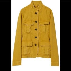 Nili Lotan beautiful NWT jacket looks stunning.